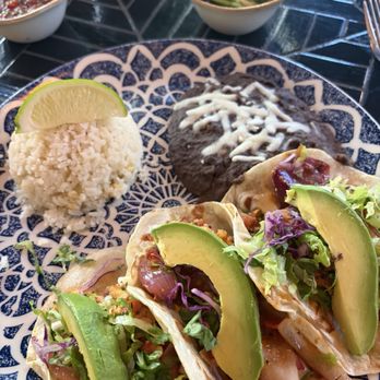 Caló Kitchen + Tequila - Cocktail Bars Near Me - Costa Mesa, California Caló Kitchen + Tequila - Cocktail Bars Near Me - Costa Mesa, California