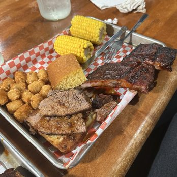 Famous Dave's Bar-B-Que - Barbeque Near Me - Redlands, California Famous Dave's Bar-B-Que - Barbeque Near Me - Redlands, California