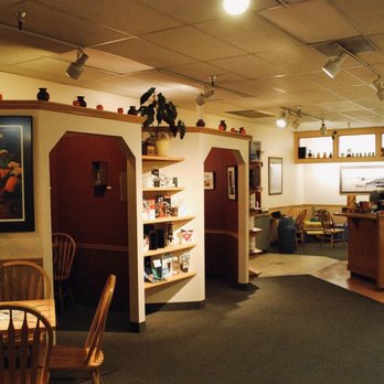 BJ’s Coffee Co - Alcove seating is perfect for small meetings and studying - Coffee & Tea Near Me - Forest Grove, Oregon