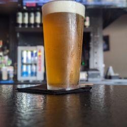 Hennessey's Pub + Kitchen