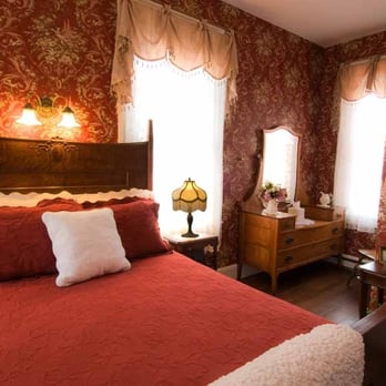 The Mason Cottage - Cape May NJ B&B - The Madison Room, recently re-decorated, featured high ceilings and tall windows. - Hotels Near Me - Cape May, New Jersey The Mason Cottage - Cape May NJ B&B - The Madison Room, recently re-decorated, featured high ceilings and tall windows. - Hotels Near Me - Cape May, New Jersey