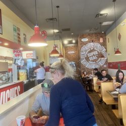 Jimmy John's - Seating