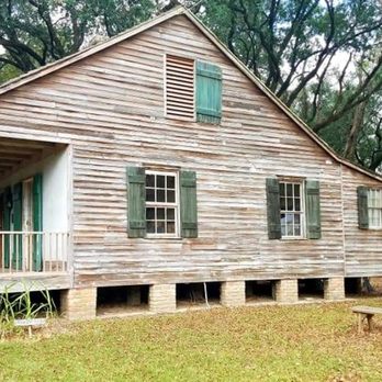 Destrehan Plantation - Landmarks & Historical Buildings Near Me - Destrehan, Louisiana