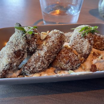 Linger - Maduros & crema - Plantains with cinnamon sugar, cream, and almonds - Asian Fusion Near Me - Denver, Colorado Linger - Maduros & crema - Plantains with cinnamon sugar, cream, and almonds - Asian Fusion Near Me - Denver, Colorado