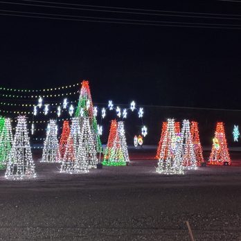 Christmas in Color - Aurora - Amusement Parks Near Me - Aurora, Colorado