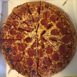 Topping Pizza