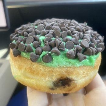 Slodoco Donuts - yummy - Donuts Near Me - Goleta, California Slodoco Donuts - yummy - Donuts Near Me - Goleta, California