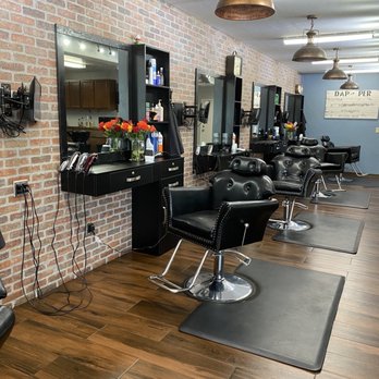 Dapper Cuts - Barber stations - Barbers Near Me - Fruita, Colorado Dapper Cuts - Barber stations - Barbers Near Me - Fruita, Colorado