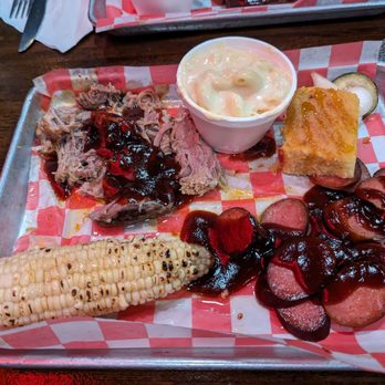 Bubba’s Bones & Brews - Pulled pork and sausage plate, nothing special - Gastropubs Near Me - Cathedral City, California