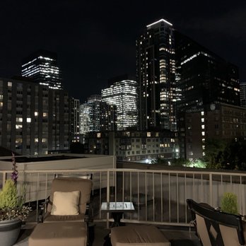 Belltown Inn - Rooftop views - Hotels Near Me - Seattle, Washington Belltown Inn - Rooftop views - Hotels Near Me - Seattle, Washington