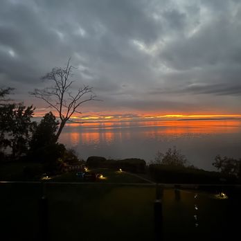Sunset Escapes - Upper deck view - Vacation Rentals Near Me Sunset Escapes - Upper deck view - Vacation Rentals Near Me
