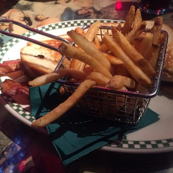 Barney's Beanery - Fries - Breakfast & Brunch Near Me - Burbank, California