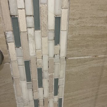 DoubleTree by Hilton Hotel Jacksonville Riverfront - Mold on the wall - Hotels Near Me - Jacksonville, Florida DoubleTree by Hilton Hotel Jacksonville Riverfront - Mold on the wall - Hotels Near Me - Jacksonville, Florida