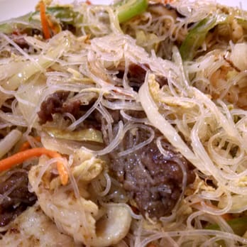 Mama's Kitchen - Those awesome rice noodles! - Taiwanese Near Me - Duluth, Georgia