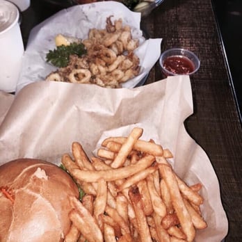 FISH DISTRICT - Salmon burger and calamari - Seafood Near Me - San Diego, California FISH DISTRICT - Salmon burger and calamari - Seafood Near Me - San Diego, California