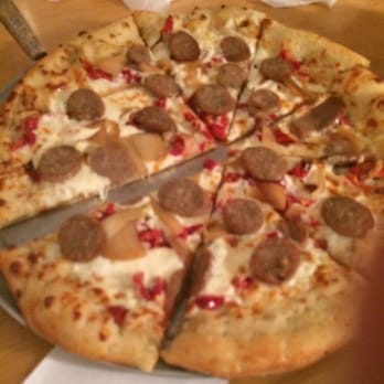 Matty B's Mountainside Cafe - Bartlett pizza - American Near Me - Bartlett, New Hampshire