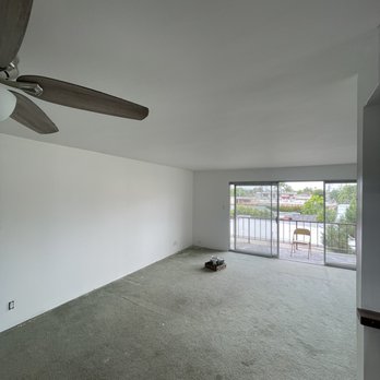 Eddie’s OC Projects  - After: Acoustic/popcorn ceiling removed. Smooth finish & painted. - Painters Near Me