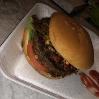 Angry Dog - The Angry Burger (Big Nate's) - Bars Near Me - Dallas, Texas