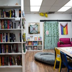 Underdog Bookstore
