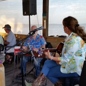 Sunset Lounge - Country music, good food, balmy breeze, 79 degrees. - Bars Near Me - Key West, Florida Sunset Lounge - Country music, good food, balmy breeze, 79 degrees. - Bars Near Me - Key West, Florida