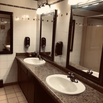 The Meat Up - Ladies washroom - Barbeque Near Me - Richmond, British Columbia The Meat Up - Ladies washroom - Barbeque Near Me - Richmond, British Columbia