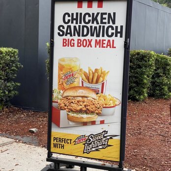 KFC - 9/7 - Chicken Wings Near Me - Ladson, South Carolina