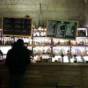 Ennò - Clean and proliferate - Pubs Near Me - Naples, NA Ennò - Clean and proliferate - Pubs Near Me - Naples, NA
