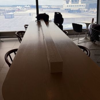 Capital One Lounge - Airport Lounges Near Me - Dulles, Virginia