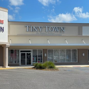 Tiny Town - Outside of the store - Children's Clothing Near Me - Mobile, Alabama Tiny Town - Outside of the store - Children's Clothing Near Me - Mobile, Alabama