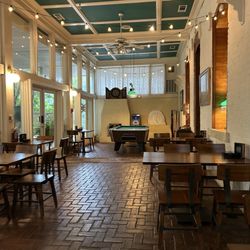 The Grand Hotel - Dinning area