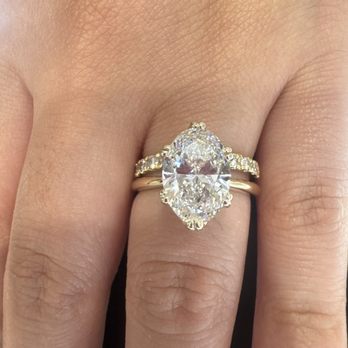 Jewels by Jane - Oval engagement ring and diamond wedding band - Jewelry Near Me - Los Angeles, California Jewels by Jane - Oval engagement ring and diamond wedding band - Jewelry Near Me - Los Angeles, California