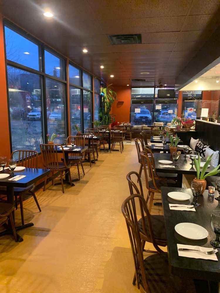 Noodle Boat Thai Cuisine