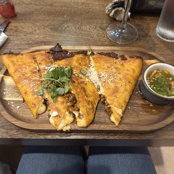 Dos Pecados - Birria quesadilla - Tacos Near Me - Hollywood, Florida