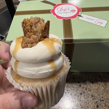 Gigi’s Cupcakes - Sticky Maple - Cupcakes Near Me - Pooler, Georgia