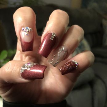 Lavish Nails & Spa - If you are tired of waisting your money on a half ass job.  Lavish nails is where you want to go. - Nail Salons Near Me - Chico, California