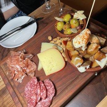 Barcelona Wine Bar - charcuterie - Wine Bars Near Me - Pittsburgh, Pennsylvania Barcelona Wine Bar - charcuterie - Wine Bars Near Me - Pittsburgh, Pennsylvania