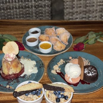 Tidepools - Our dessert buffet lol - Hawaiian Near Me - Poipu, Hawaii Tidepools - Our dessert buffet lol - Hawaiian Near Me - Poipu, Hawaii