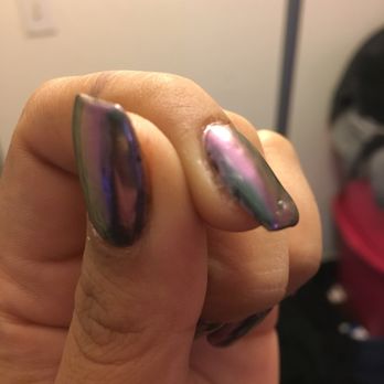 Queen of Nails - Uneven, huge dent and huge air bubble. JUST AWFUL! - Nail Salons Near Me - Anaheim, California Queen of Nails - Uneven, huge dent and huge air bubble. JUST AWFUL! - Nail Salons Near Me - Anaheim, California