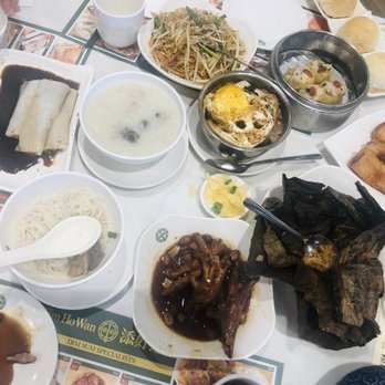 Tim Ho Wan - Only thing in that picture that's good is the BBQ Bun - Dim Sum Near Me - Irvine, California Tim Ho Wan - Only thing in that picture that's good is the BBQ Bun - Dim Sum Near Me - Irvine, California