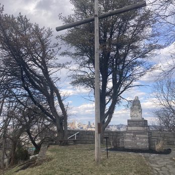 Garden of Hope - Landmarks & Historical Buildings Near Me - Covington, Kentucky