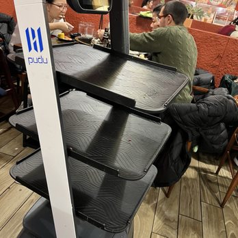 A Tasty Hot Pot - Robot server! - Hot Pot Near Me - Aurora, Illinois A Tasty Hot Pot - Robot server! - Hot Pot Near Me - Aurora, Illinois