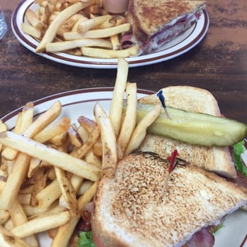Jake's Cafe - BLT and Reuben. - American Near Me - Ritzville, Washington