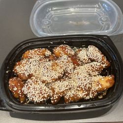 MÓGŪ Modern Chinese Kitchen - Sesame Chicken