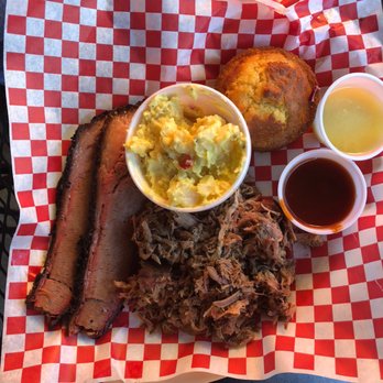 Hog Wild Bar-B-Que - Platter w/ brisket and pulled pork - Barbeque Near Me - Placerville, California