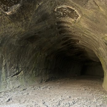 Subway Cave & Lava Tubes - Parks Near Me - Hat Creek, California