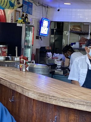 Capt. Benny's by null