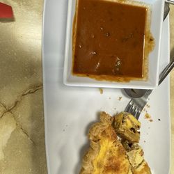 Alice Bakery & Confectionary - Tomatoe basil soup and quiche Torrance both amazing