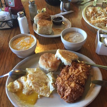 Country Store and Kitchen - Breakfast country fried chicken - Southern Near Me - Pine Mountain, Georgia