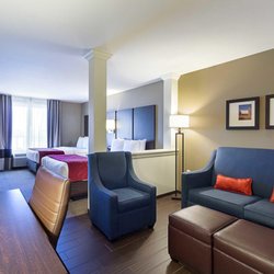 Comfort Suites & Conference Center