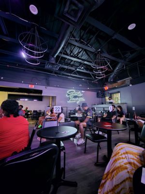 Punchline Comedy Lounge by null